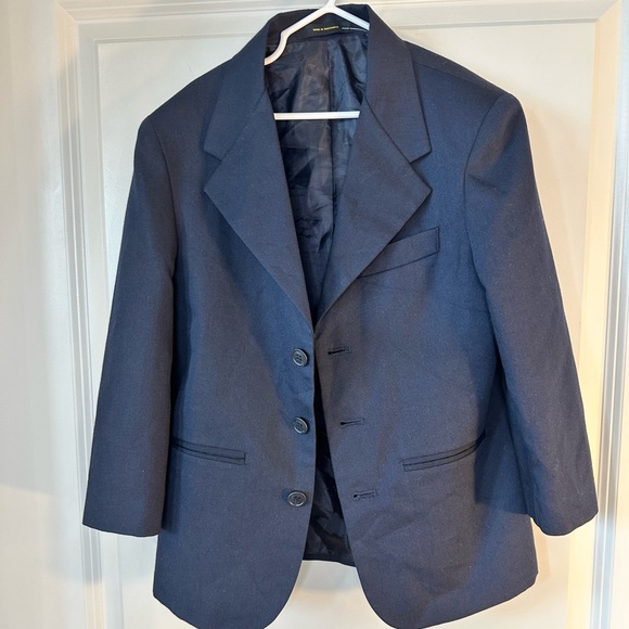 FUBU Collection Navy 3 Button Blazer, size 8 - Picture 3 of 8